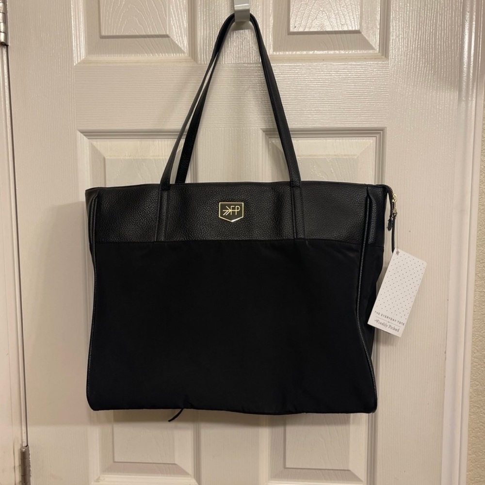 NWT freshly picked bag